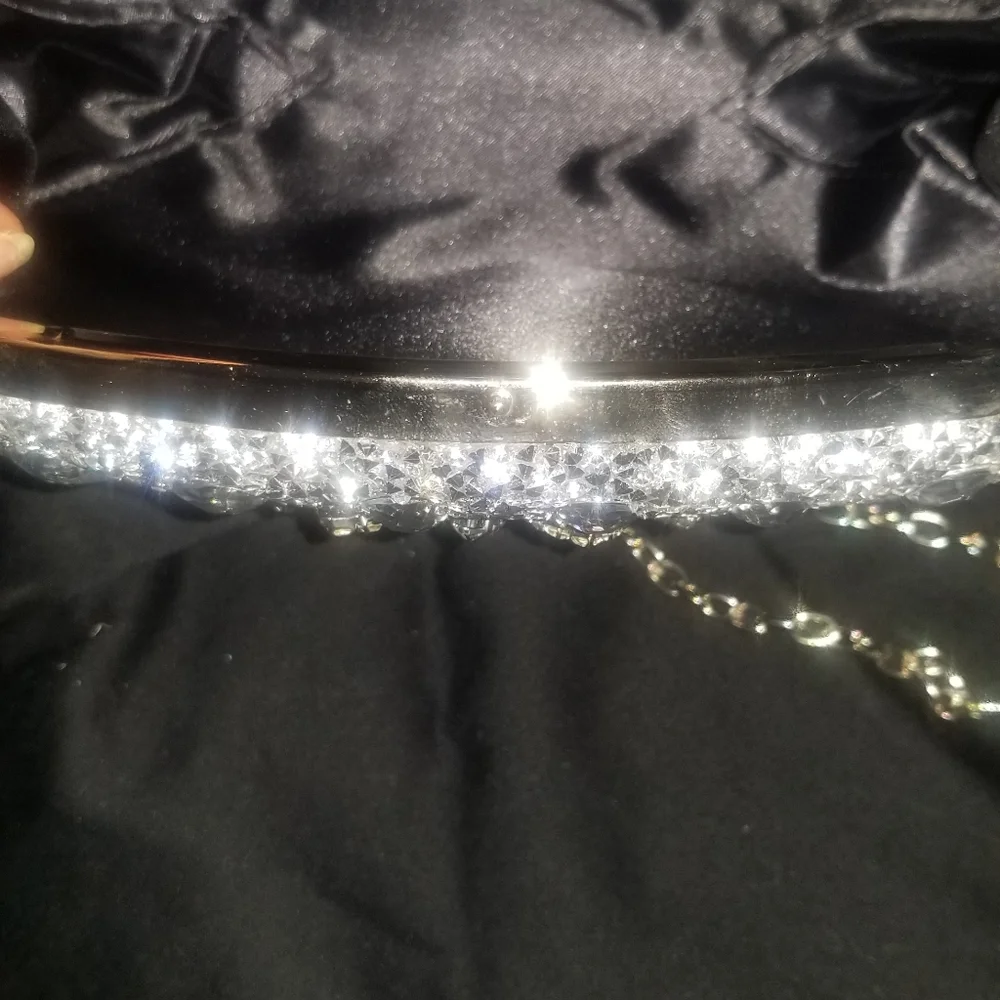 Purse - Picture 5 of 16